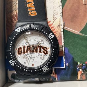 VNT MENS MLB SAN FRANCISCO GIANTS Innovative time￼ BLACK BAND ANALOG WATCH Rare